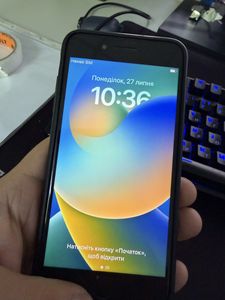 iPhone 8 Plus за 3 500 грн