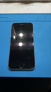 iPhone SE 2022 за 4 500 грн