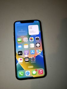 iPhone X за 3 700 грн