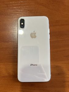 iPhone X за 3 700 грн