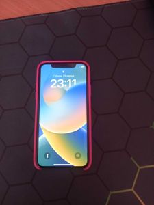 iPhone X за 3 700 грн