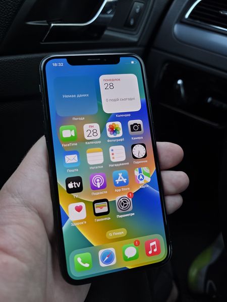 Знахідка Trofey: iPhone X 64 ГБ б/у за 2 950 грн — на 1 550 грн (−34%) нижче ринку. Рівне, 28.09 20:08.