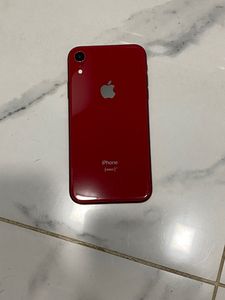iPhone XR за 4 000 грн