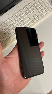 iPhone XR за 3 800 грн
