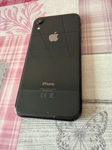 iPhone XR за 5 000 грн