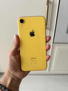 iPhone XR за 3 500 грн