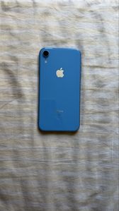 iPhone XR за 4 500 грн