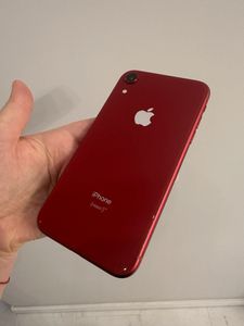 iPhone XR за 3 500 грн
