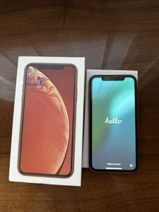 iPhone XR за 4 000 грн