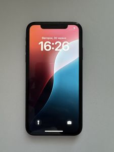 iPhone XR за 3 499 грн