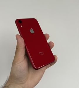 iPhone XR за 3 700 грн