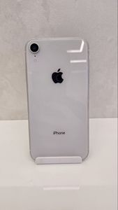 iPhone XR за 3 700 грн