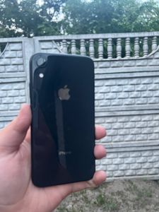 iPhone XR за 4 102 грн