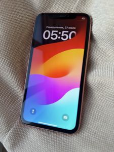 iPhone XR за 3 300 грн