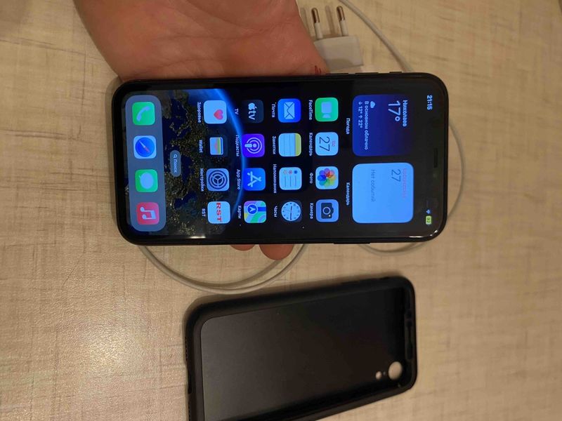 Знахідка Trofey: iPhone XR 64 ГБ б/у за 3 500 грн — на 1 499 грн (−30%) нижче ринку. Миколаїв, 27.09 21:31.