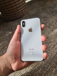 iPhone XS за 3 950 грн