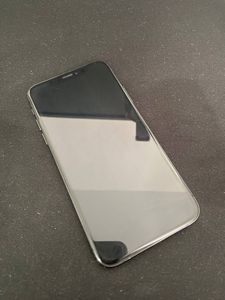 iPhone XS за 3 000 грн