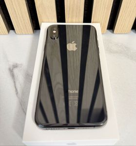 iPhone XS за 3 200 грн