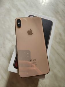 iPhone XS Max за 5 700 грн