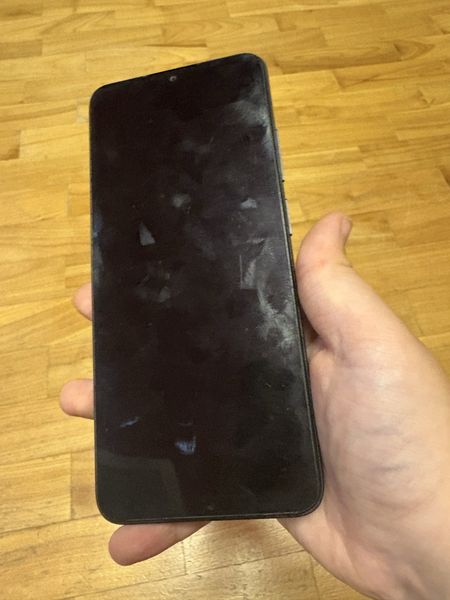 Знахідка Trofey: Redmi 12C 64 ГБ б/у за 1 700 грн — на 800 грн (−32%) нижче ринку. Тернопіль, 23.09 22:28.