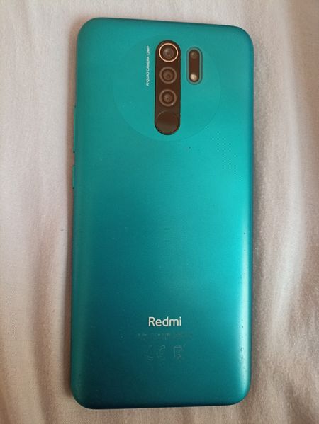 Знахідка Trofey: Redmi 9 64 ГБ б/у за 1 800 грн — на 400 грн (−18%) нижче ринку. Софіївська Борщагівка, 25.09 11:55.