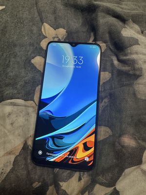 Redmi 9T 128 ГБ б/у за 2 200 грн — вигода 500 грн